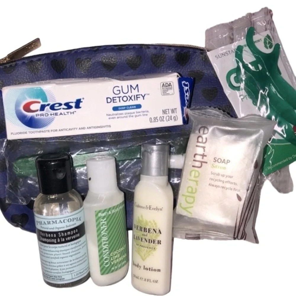 Travel bag with toiletries